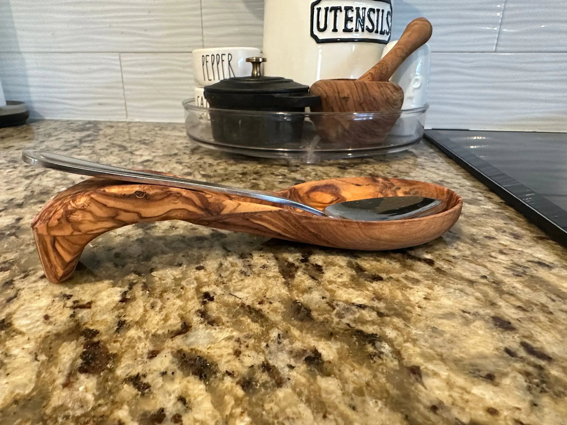 Olive Wood Spoon Rest - Essenzi